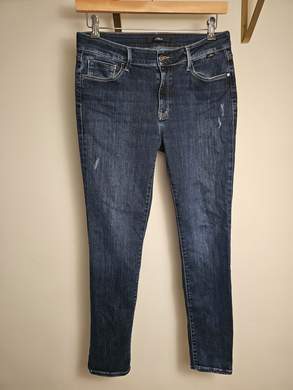Dark Wash Women’s Skinny Jeans - Blue